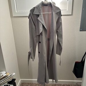 gray belted trench coat